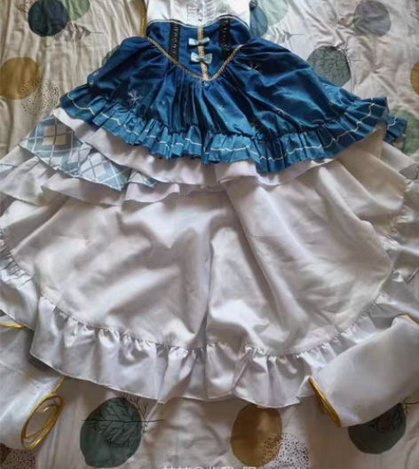 2019雪初音 已预订，可排跑 衣服s+假...