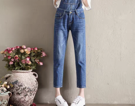 转卖背带裤女牛仔裤春秋新款宽松韩版猫爪森女...