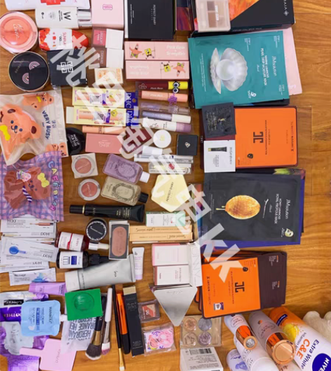 包邮彩妆盲盒福袋 几乎全新未使用仅试色 化...