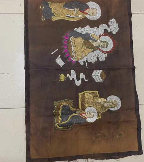 麻布刺绣画 感兴趣的话点“我想要”和我私聊...