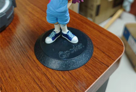 万代 眼镜厂正品，都是店里买的，发光的钢铁...