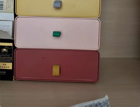 a4桌面收纳盒抽屉式办公桌置物架入户玄关钥...