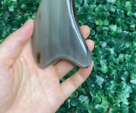 包邮11mm厚度天然牦牛角三角板刮痧板（1...