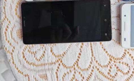 自用闲置的旧手机 华为荣耀6和中兴还能开机...