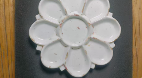 包邮清晚期单色白釉文房调色盘 感兴趣的话点...