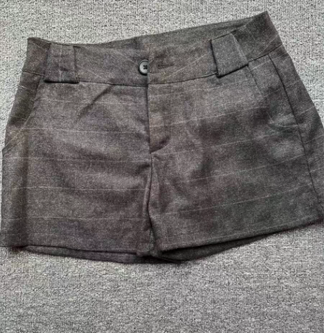 包邮秋冬款短裤，女款。 全新买来就没穿～原...