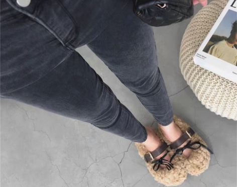 转卖保护你的大长腿~！高腰弹力修身小脚裤加...