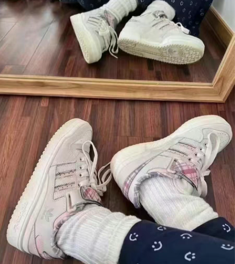 阿迪休闲板鞋 又发现了一双宝藏鞋自留 简直...