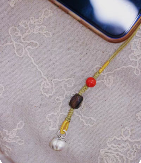 手机挂绳 自己手工编织,39元一条,不议价...