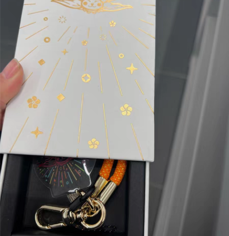 Apple新年手机挂绳、非常方便 2个包邮...