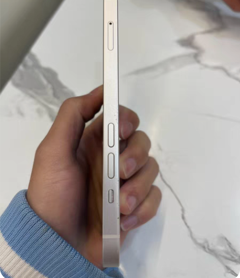 包邮出自用苹果13原装手机。外观轻微划痕 ...