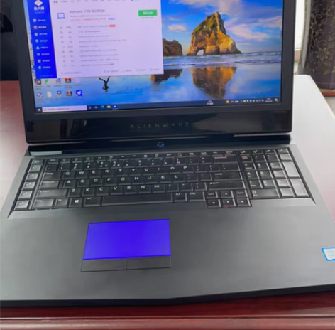 包邮转让顶级Alienware17外星人笔...