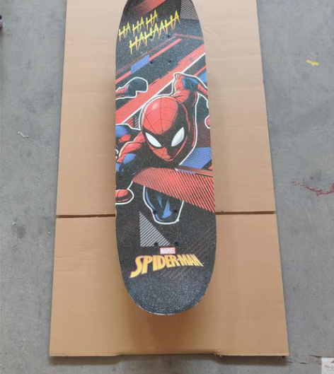 包邮蜘蛛侠滑板，28寸，闪光轮七层枫木板，...