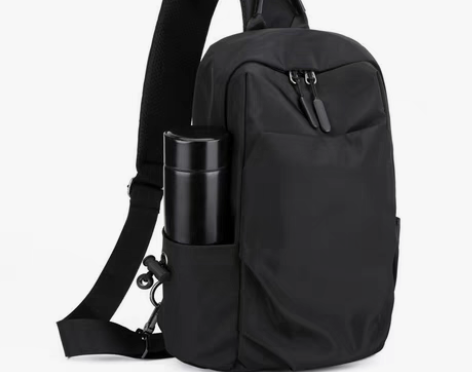 包邮胸包男大容量斜挎包单肩包休闲胸前水杯包...