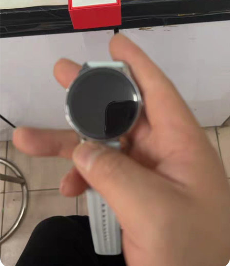 包邮一加手表银色全套成色轻微划伤看上的来 ...