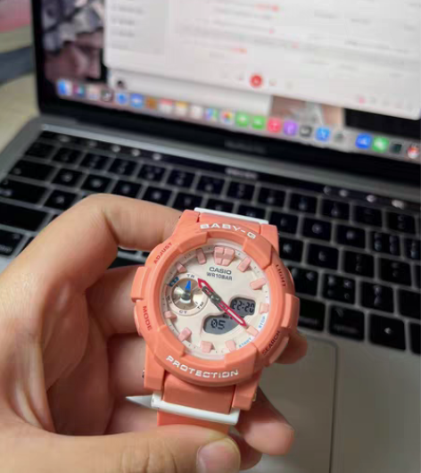 卡西欧手表，保正，橙色加按键克莱因蓝，很适...