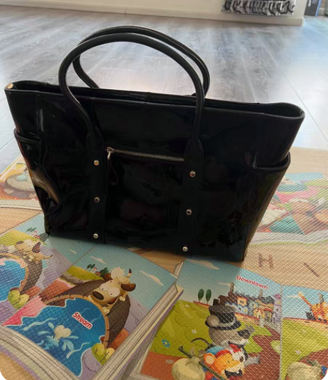 包邮特妃女士手提包、259包邮、很大气实用...