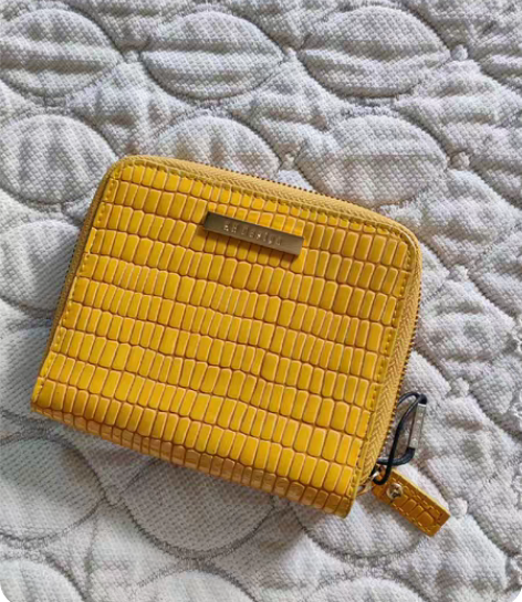 包邮全新！KH明治品牌女士牛皮真皮短款钱夹...