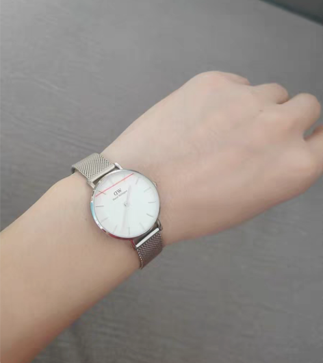 包邮DW情侣手表28mm，全新，带礼盒，这...