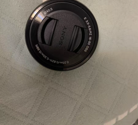 索尼饼干镜头,只用过几次。只支持泸州附近交...