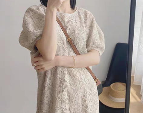 转卖2022夏季新款茶歇法式设计感泡泡袖连...