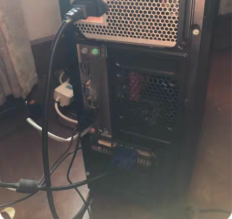 过年回家，组装电脑主机需要拿走，网络游戏都...