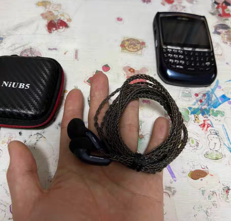 耳机复刻森海MX500，发声单元是粉点15...