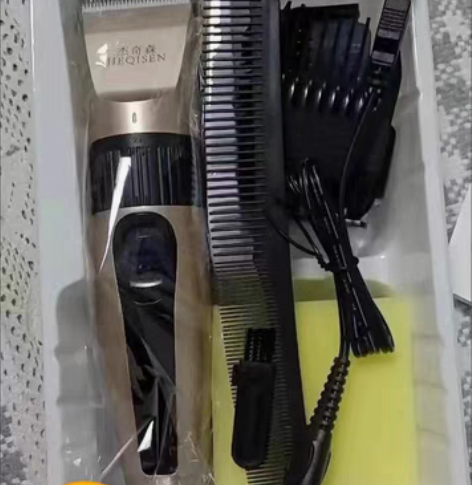 （捡漏）闲置电动理发器电推子剪之前开店卖的...