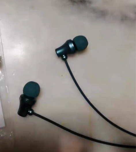 包邮耳机全新 速度滴滴 感兴趣的话点“我想...