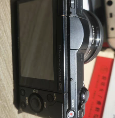 索尼A5000微单加16-50 OSS防抖...