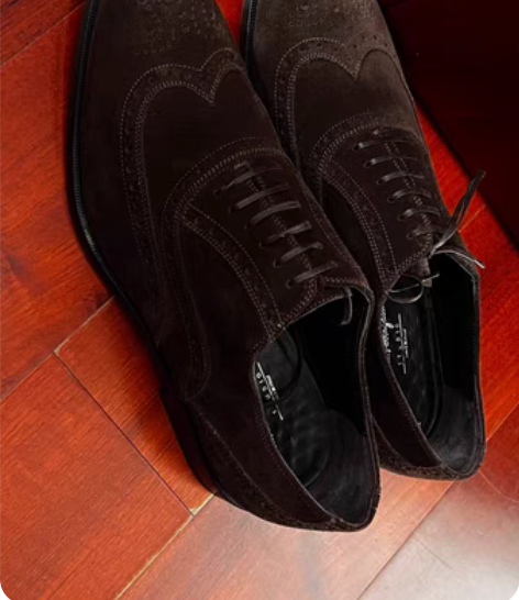 个人闲置菲拉格慕布洛克雕花牛津鞋 九五新,...