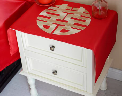 转卖结婚方形喜字桌布 红色中式刺绣喜字 布...