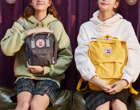 转卖【狂欢价】TnTeeTn Tee大小狐...