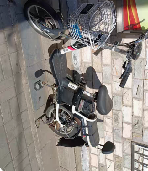 绿能电动车一台锂电池，4812锂电池续航十...