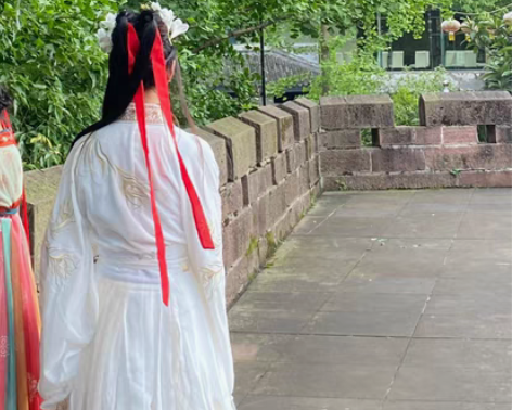 【急出缺钱】都城南庄汉服 雀翎仙 原创新品...