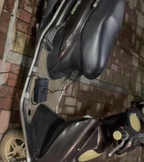 带牌证出欧士宝电动车60V  公主款 不讲...