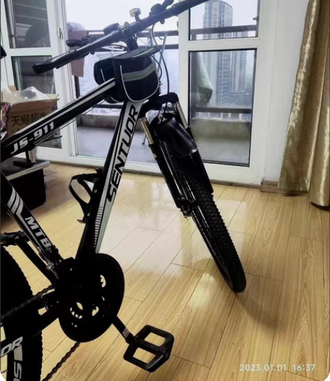 仅拆封 全新山地车  便宜出 有质保 最好...