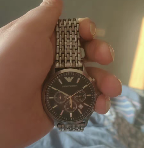 阿玛尼正品手表价格优惠好商量 感兴趣的话点...