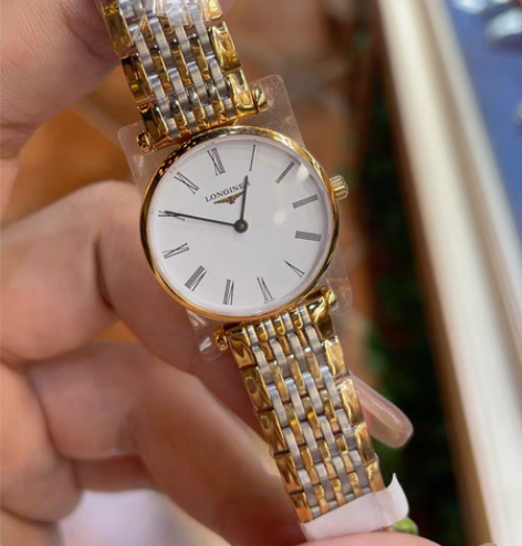 全新浪琴女士石英腕表 保卡 盒子 感兴趣的...