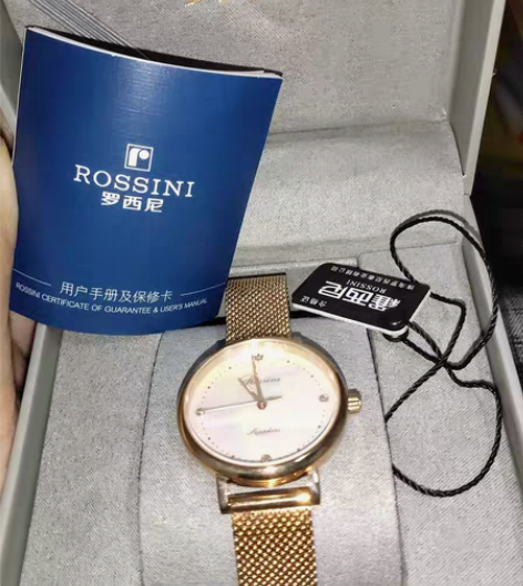 包邮罗西尼手表  女生简约风  保修卡 吊...