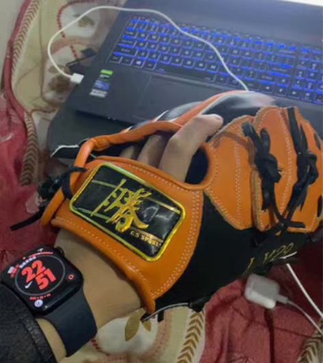 创胜棒球手套 12寸投手手套 缺点就是有名...