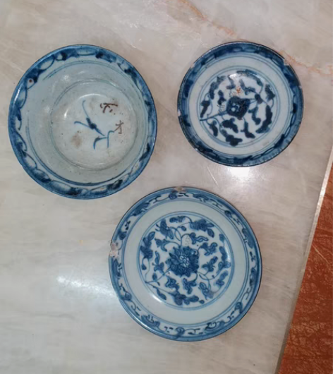 包邮清代茶盖碗,包真包老,底坐和盖是后配的...