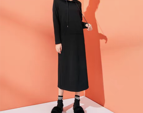 转卖诗曼朵2017秋冬新款纯色连帽卫衣中长...
