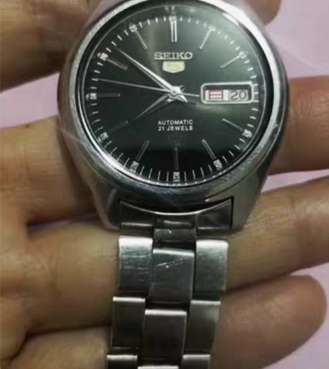 精工手表，7019机芯，六点方向有SEIK...