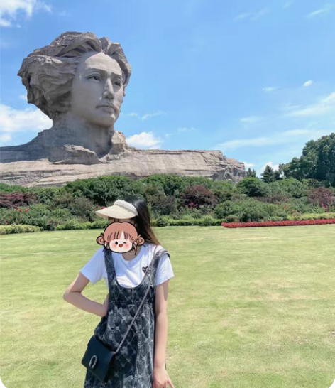 黑色牛仔裙 背带裙 连衣裙 菱格花纹设计少...