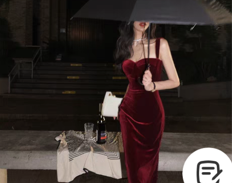 转卖港风复古酒红色丝绒吊带连衣裙女秋冬复古...