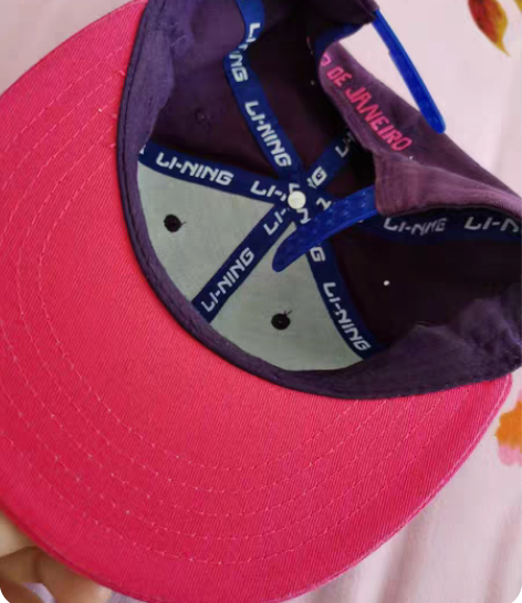 李宁的帽子 女帽 感兴趣的话点“我想要”和...
