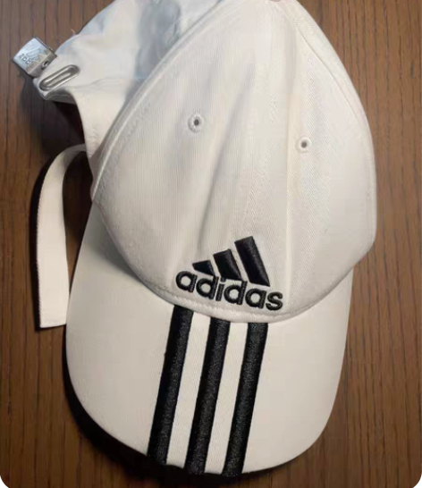 包邮Adidas阿迪达斯鸭舌帽经典款白 戴...