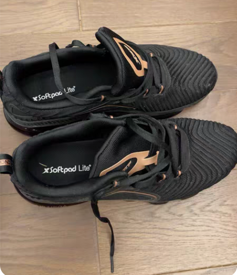 包邮特步空气垫旅游鞋45码，全新，家里的高...