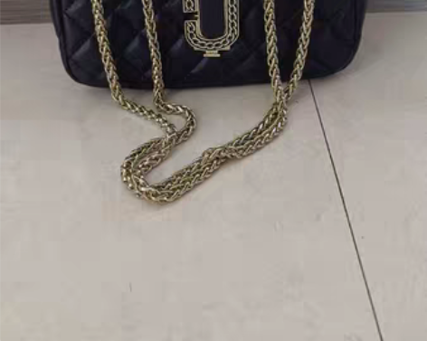 包邮VINEY优质牛皮包包，某宝还在爆卖的...